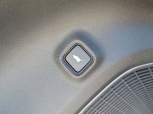 Used 2023 Acura MDX FWD w/ Technology Package image 14
