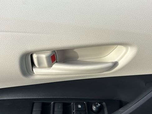 New 2026 Toyota Corolla LE image 9