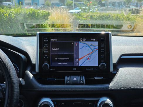 Used 2019 Toyota RAV4 Limited w/ Carpet Mat Package FWD image 26