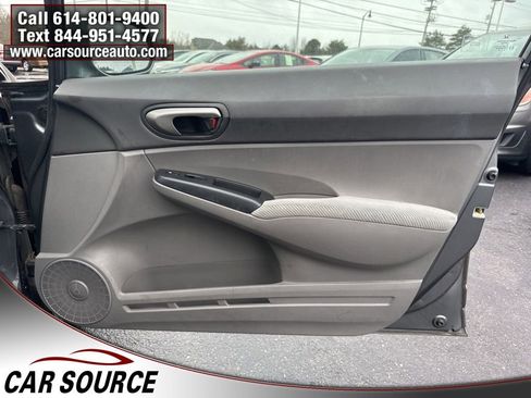 Used 2011 Honda Civic LX image 23