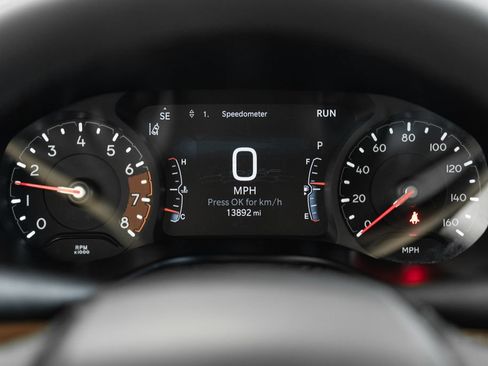 Certified 2025 Jeep Compass Limited AWD/4WD image 46