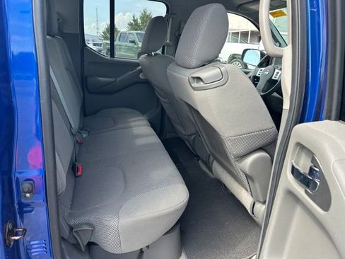 Used 2014 Nissan Frontier SV w/ SV Value Truck Package RWD image 14