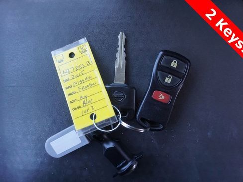 Used 2015 Nissan Frontier SV w/ SV Value Truck Package AWD/4WD image 12