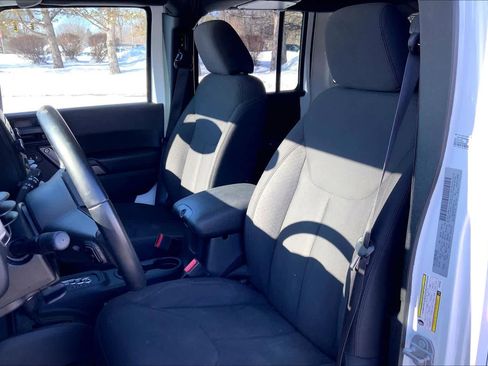 Used 2017 Jeep Wrangler Unlimited Sport w/ Quick Order Package 24S image 9