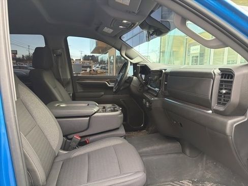 Used 2023 Chevrolet Silverado 1500 RST w/ Z71 Off-Road Package image 13