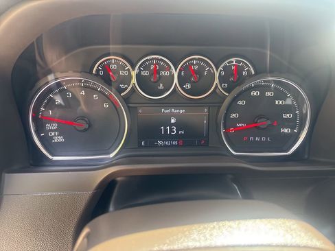 Used 2022 Chevrolet Silverado 1500 LTZ image 39