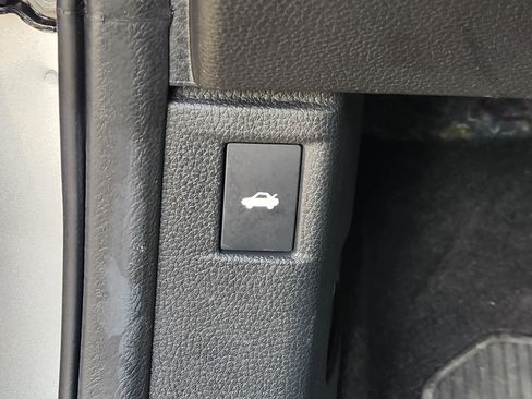 Certified 2025 Honda Accord SE image 25