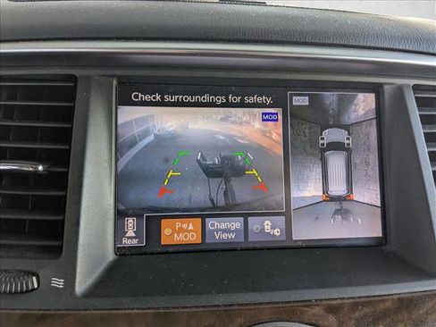 Used 2019 Nissan Armada SL w/ Premium Package image 17