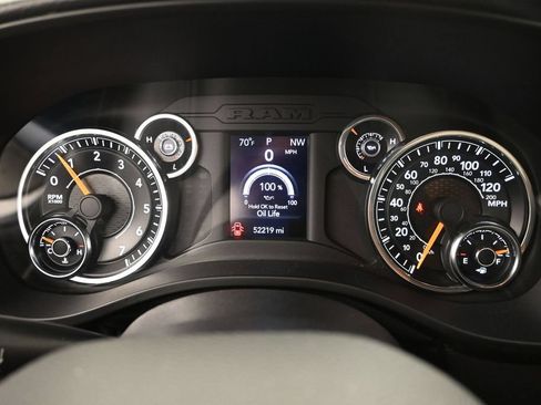 Used 2021 RAM 1500 Big Horn AWD/4WD image 30