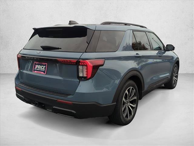 Used 2025 Ford Explorer ST-Line w/ Premium Package RWD image 6