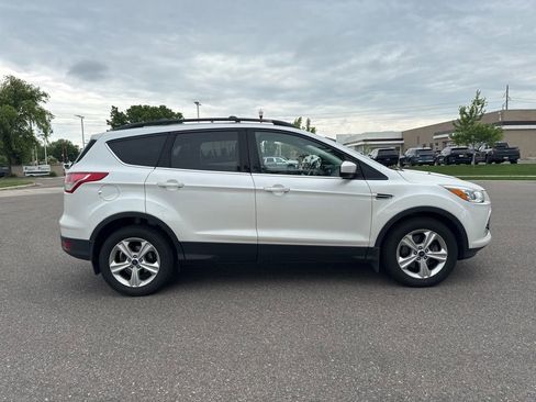 Used 2014 Ford Escape SE w/ Equipment Group 201A AWD/4WD image 4