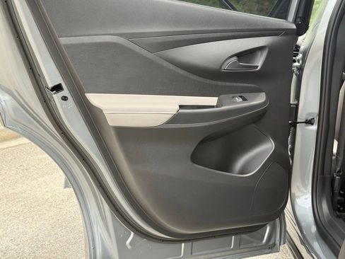 New 2026 Buick Envista Avenir FWD image 21