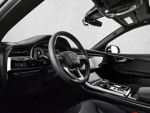 New 2026 Audi Q8 Premium image 10