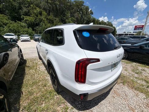 Used 2025 Kia Telluride S FWD image 7