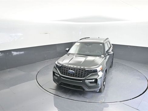 Used 2023 Ford Explorer ST-Line w/ Class IV Trailer Tow Package image 25