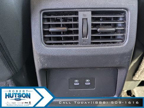 Used 2024 Nissan Rogue SV AWD/4WD image 14