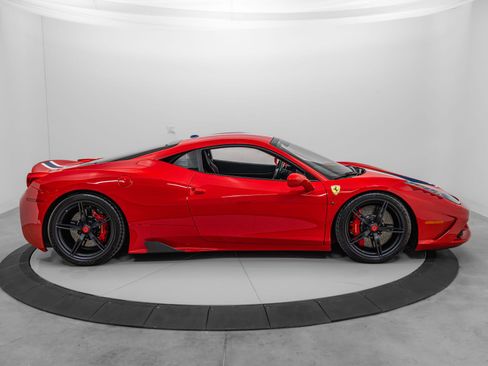 Certified 2015 Ferrari 458 Speciale Coupe image 8