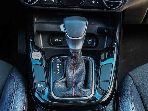 Certified 2023 Kia Soul GT-Line FWD image 13