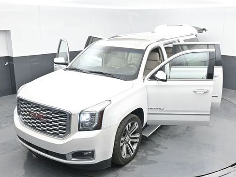 Used 2019 GMC Yukon XL Denali w/ Denali Ultimate Package image 56