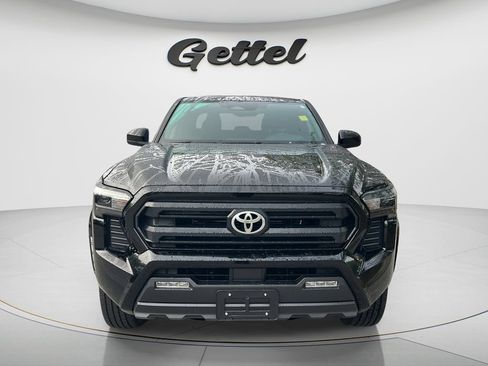 Used 2024 Toyota Tacoma SR5 RWD image 2