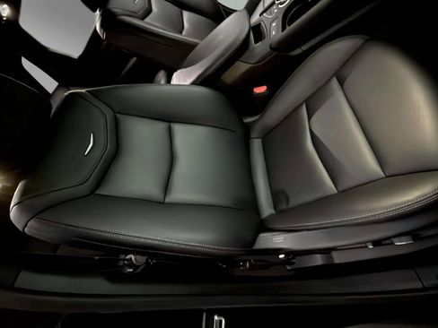 Used 2022 Cadillac XT5 Luxury image 28