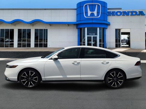 New 2026 Honda Accord Touring image 3