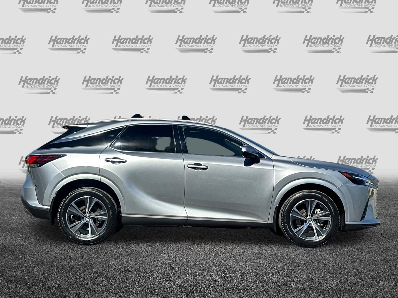 Used 2023 Lexus RX 350h w/ Cold Area Package AWD/4WD image 3