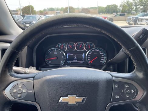 Used 2018 Chevrolet Silverado 1500 LT w/ All Star Edition image 7