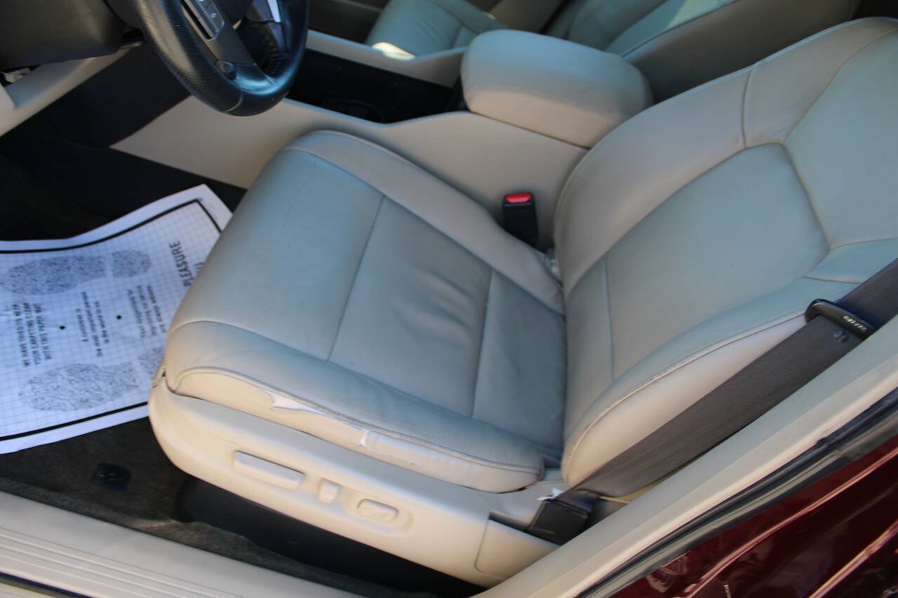 Used 2014 Honda Pilot Touring image 17