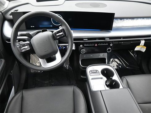 New 2026 Hyundai Ioniq 9 Calligraphy image 12