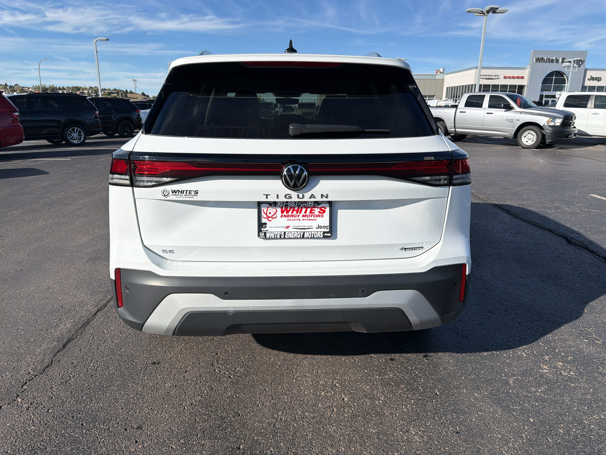 Used 2026 Volkswagen Tiguan SE AWD/4WD image 6
