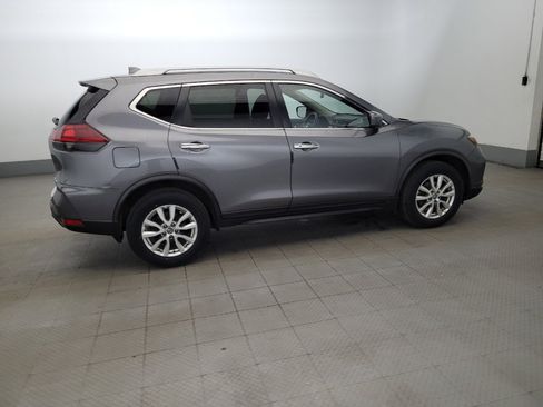 Used 2018 Nissan Rogue SV w/ Premium Package AWD/4WD image 10
