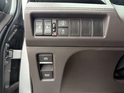 Used 2022 Honda Odyssey EX image 20