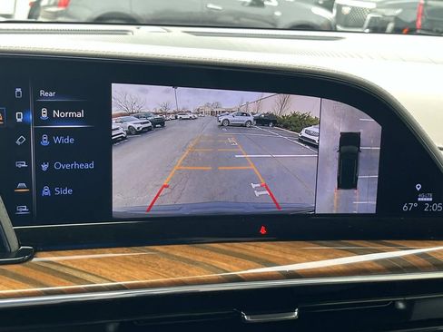 Used 2024 Cadillac Escalade Sport Platinum w/ LPO, ONYX Package image 35