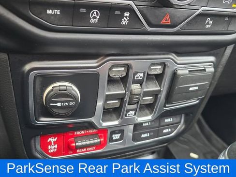 Used 2019 Jeep Wrangler Unlimited Rubicon image 22