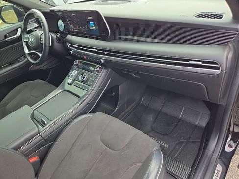 Used 2024 Hyundai Palisade Calligraphy image 29