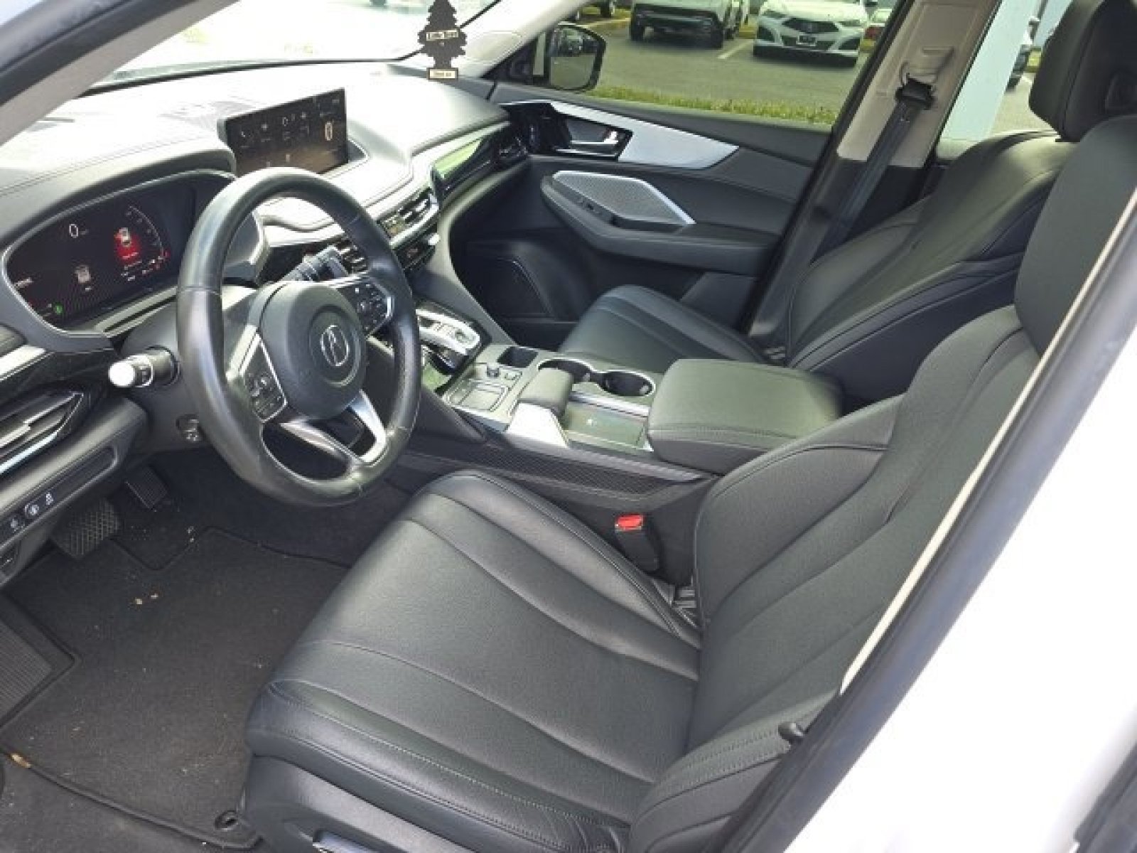 Used 2023 Acura MDX SH-AWD image 5