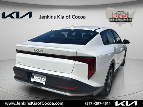 New 2026 Kia K4 FWD image 5