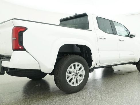 New 2026 Toyota Tacoma SR5 AWD/4WD image 25