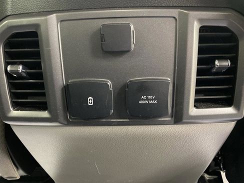 Used 2019 Ford F150 XLT w/ Equipment Group 302A Luxury image 41