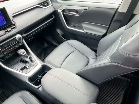 Used 2025 Toyota RAV4 XLE Premium w/ Weather Package AWD/4WD image 22