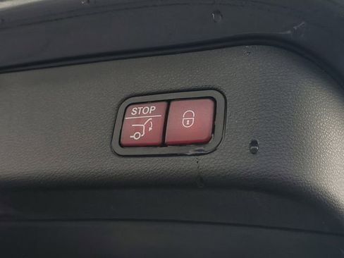 Used 2018 Mercedes-Benz GLE 350 image 12