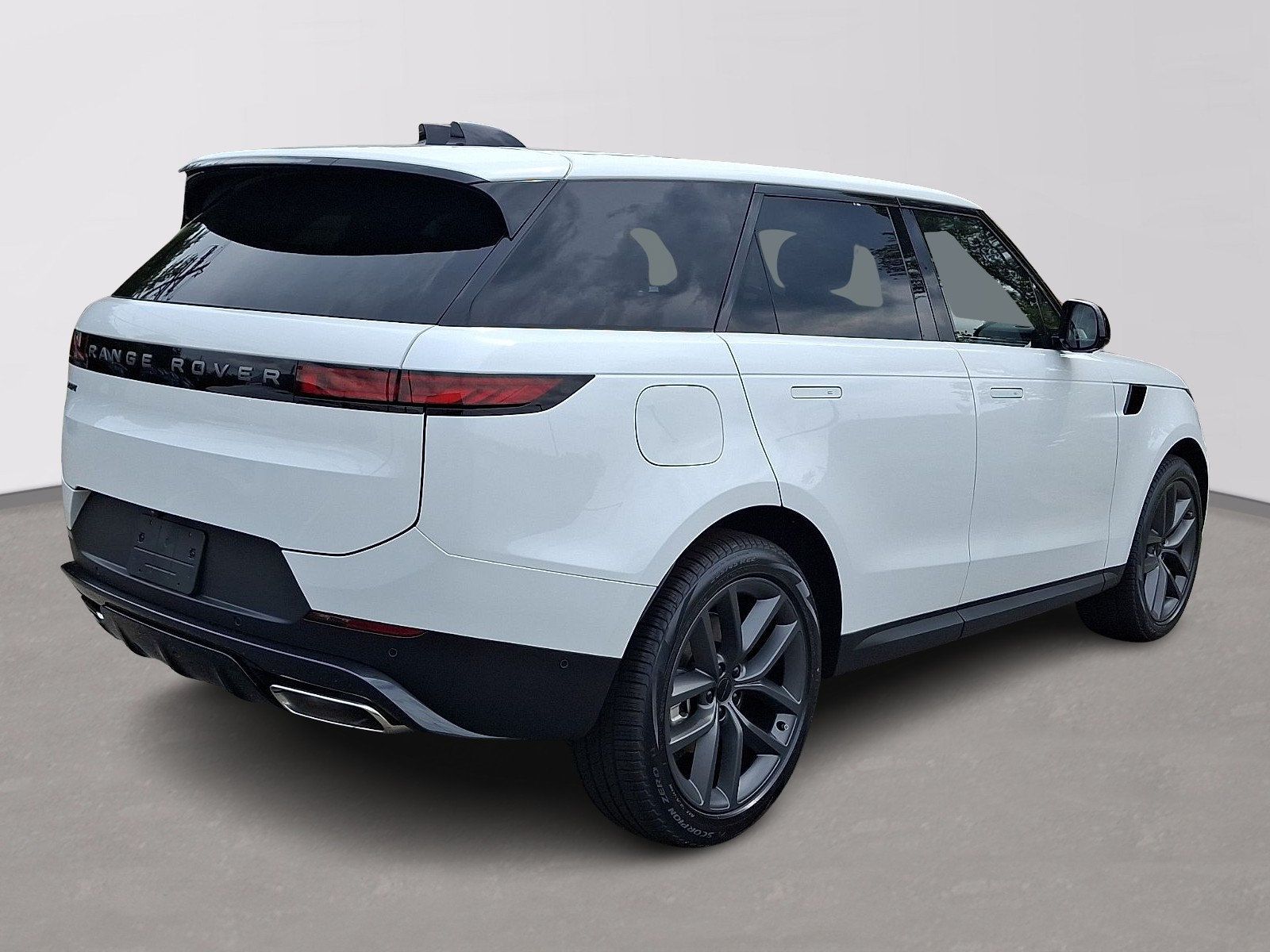 New 2026 Land Rover Range Rover Sport SE AWD/4WD image 3
