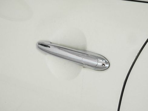 Used 2016 MINI Cooper 4-Door Hardtop FWD image 38