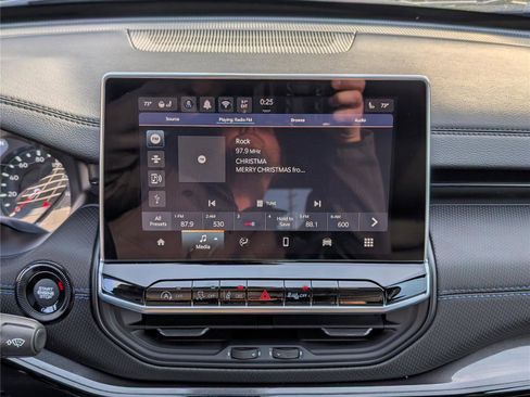 New 2026 Jeep Compass Limited image 22