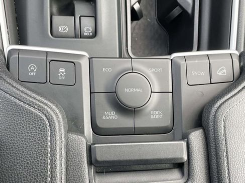 Used 2025 Toyota Grand Highlander XLE image 26