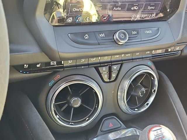 Used 2022 Chevrolet Camaro ZL1 RWD image 17