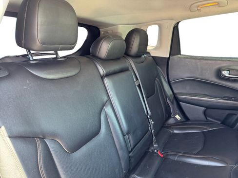 Used 2021 Jeep Compass Limited FWD image 18