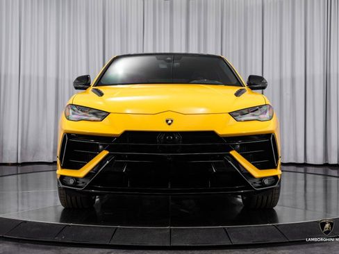 Used 2024 Lamborghini Urus S image 4