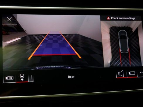 Used 2023 Audi Q7 3.0T Premium Plus w/ Premium Plus Package image 10